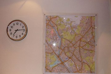 Acrylic-Non-Illuminated-Wall-Map-1