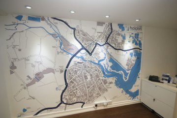 Street wall maps
